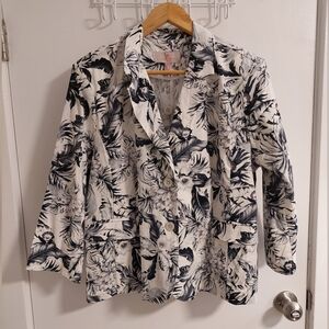 Laurie Felt Black and White Floral Blazer